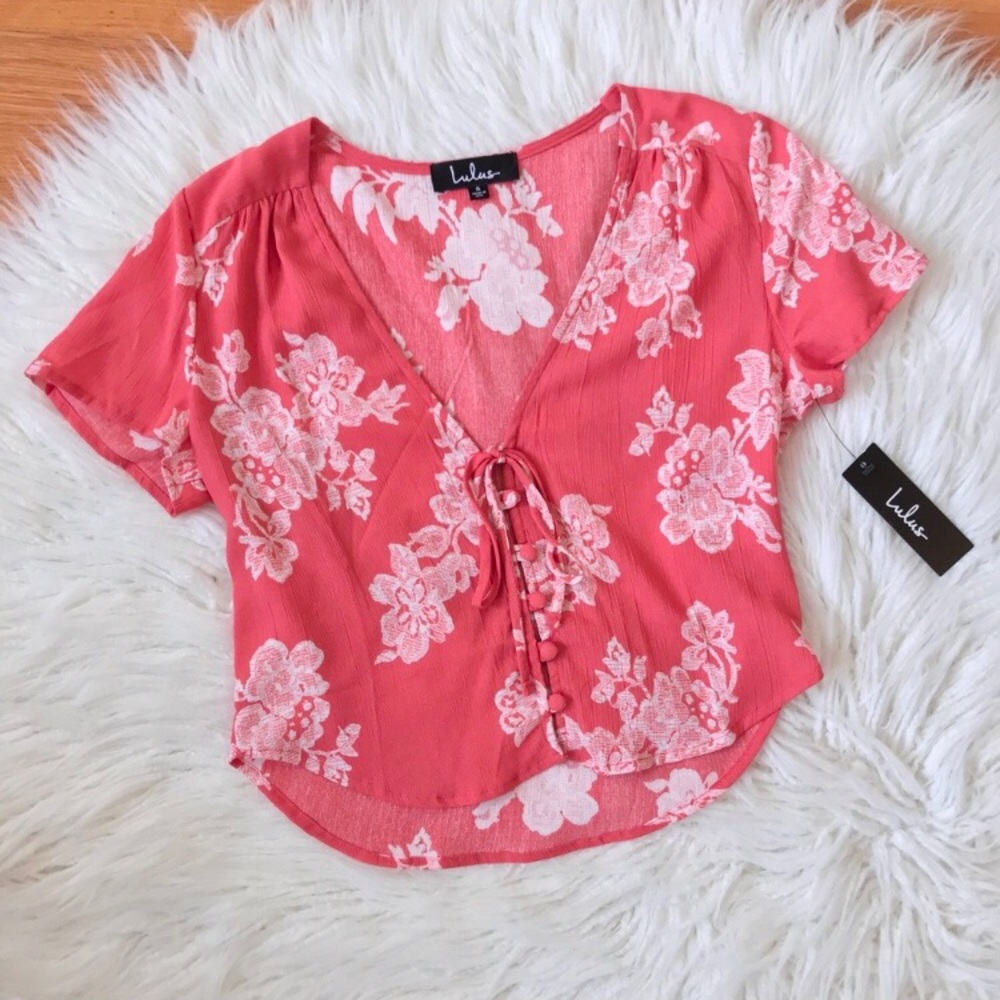NWT Lulu’s ‘Flying High’ Coral Crop Top Sz Small